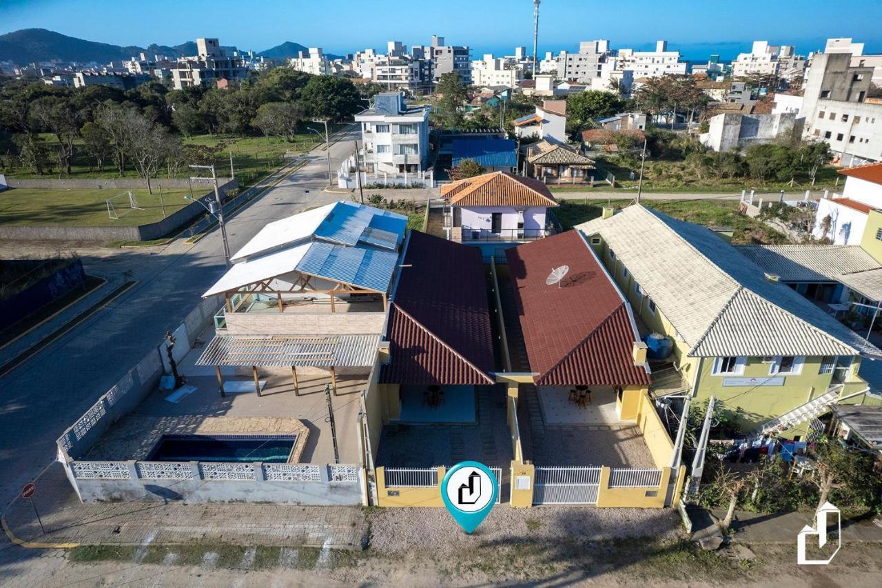 Casa térrea com 02 dormitórios Bombinhas Exterior foto
