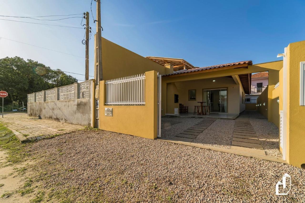Casa térrea com 02 dormitórios Bombinhas Exterior foto